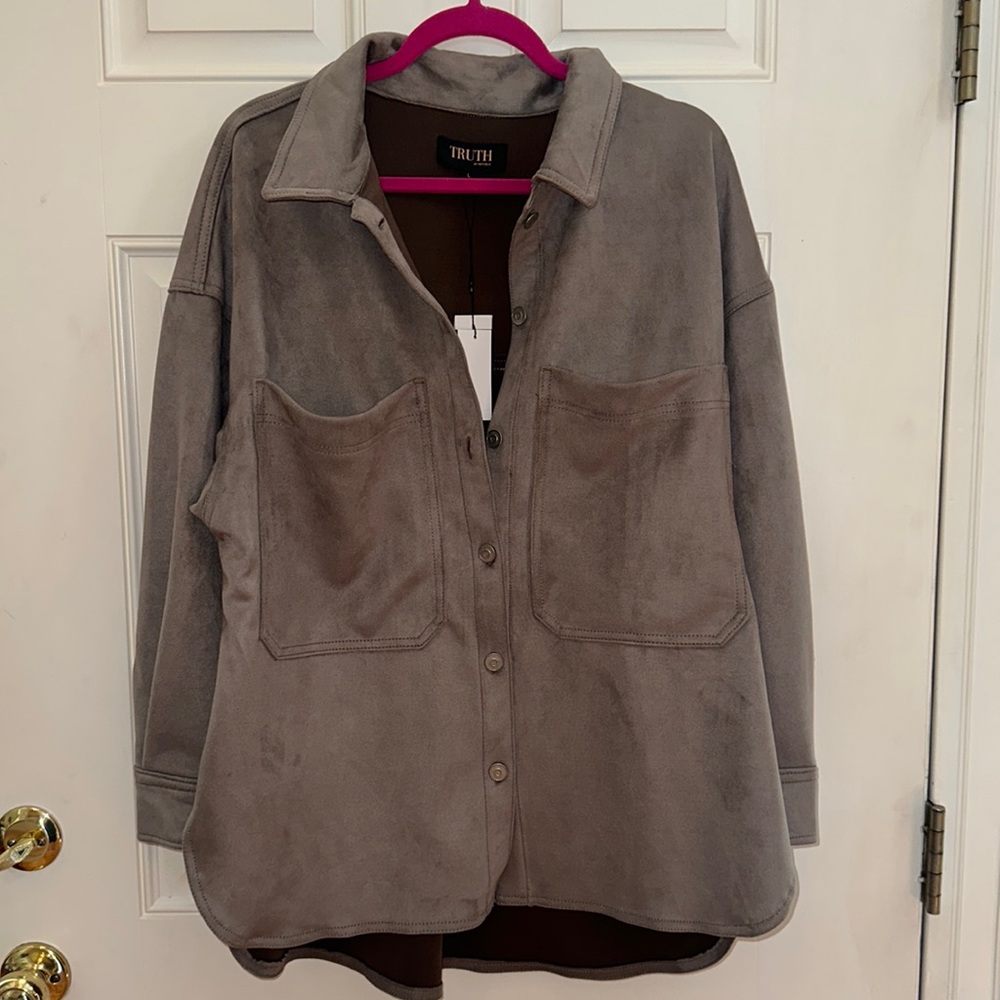 Truth Shacket Jacket Size Large heavy and warm, roomy could fit xl
